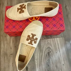 NEW TORY BURCH Weston Flat Espadrille Calf Leather Royal Tan With Box Size 7.5